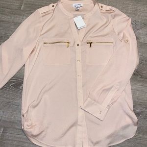 Brand new! Blush Calvin Klein blouse 💕